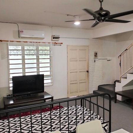 Lost World Of Tambun Homestay Ipoh Bagian luar foto